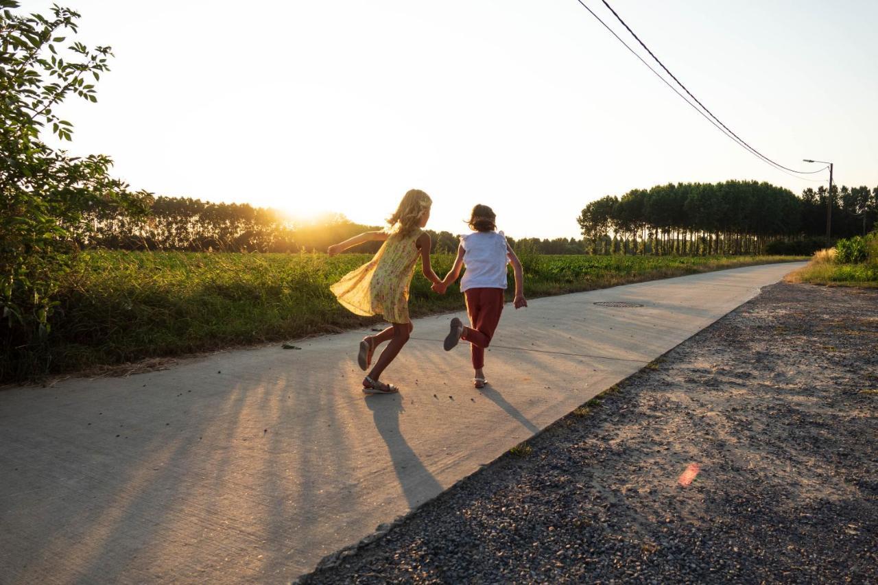 De Smishoeve Met Kinderpret, Dieren En Wellness Heers Ngoại thất bức ảnh